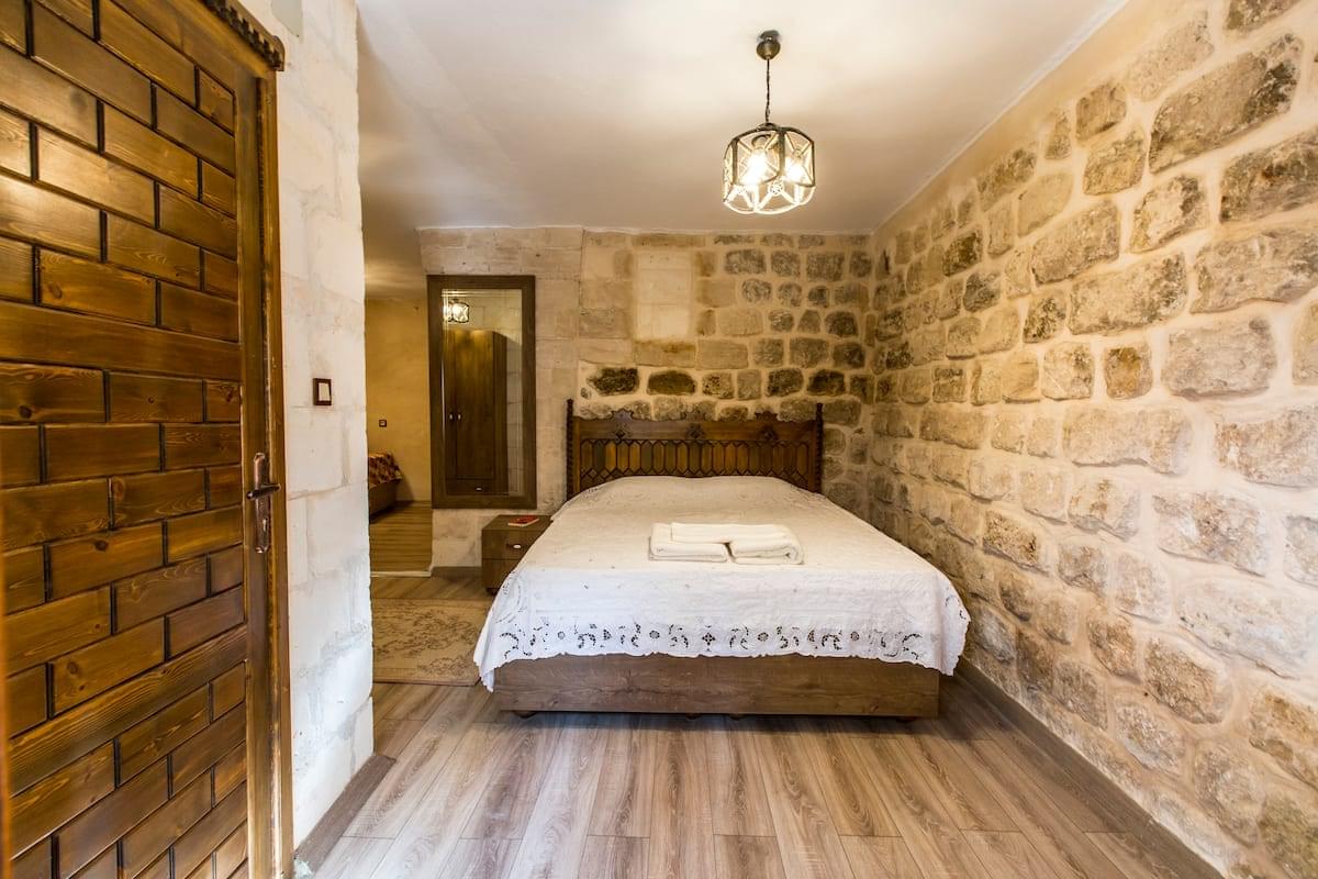 mardin-tarihi-tas-oda-konaklama-fiyatlari
